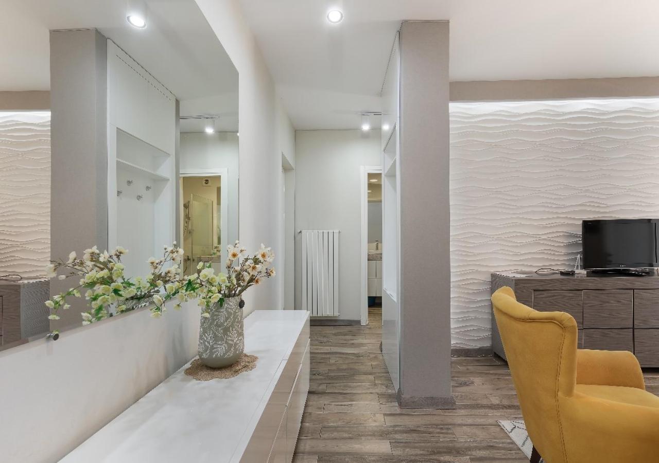 Hd New Apartment Tbilisi Buitenkant foto