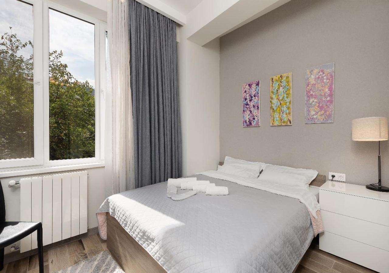 Hd New Apartment Tbilisi Buitenkant foto